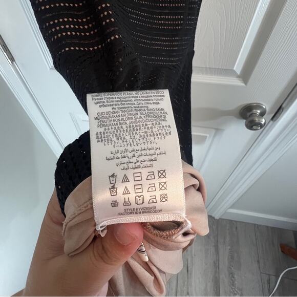 BCBGMaxazria Dress Size Small Cassandra A-line Sheer cut out Lined Sexy Mini - Picture 10 of 10